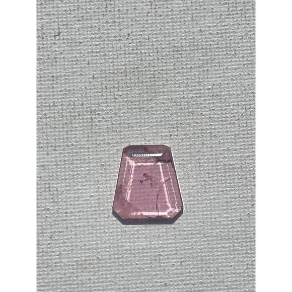 7.5 ct Himalaya Mine Pink Tourmaline - Custom Cut Shield - Picture 7 of 11